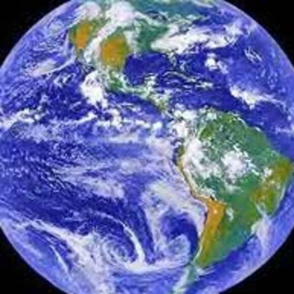 Meet your Posher, Lisa - Picture 1 of 1